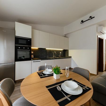Luxury Apartments Uzhorod Eksteriør bilde