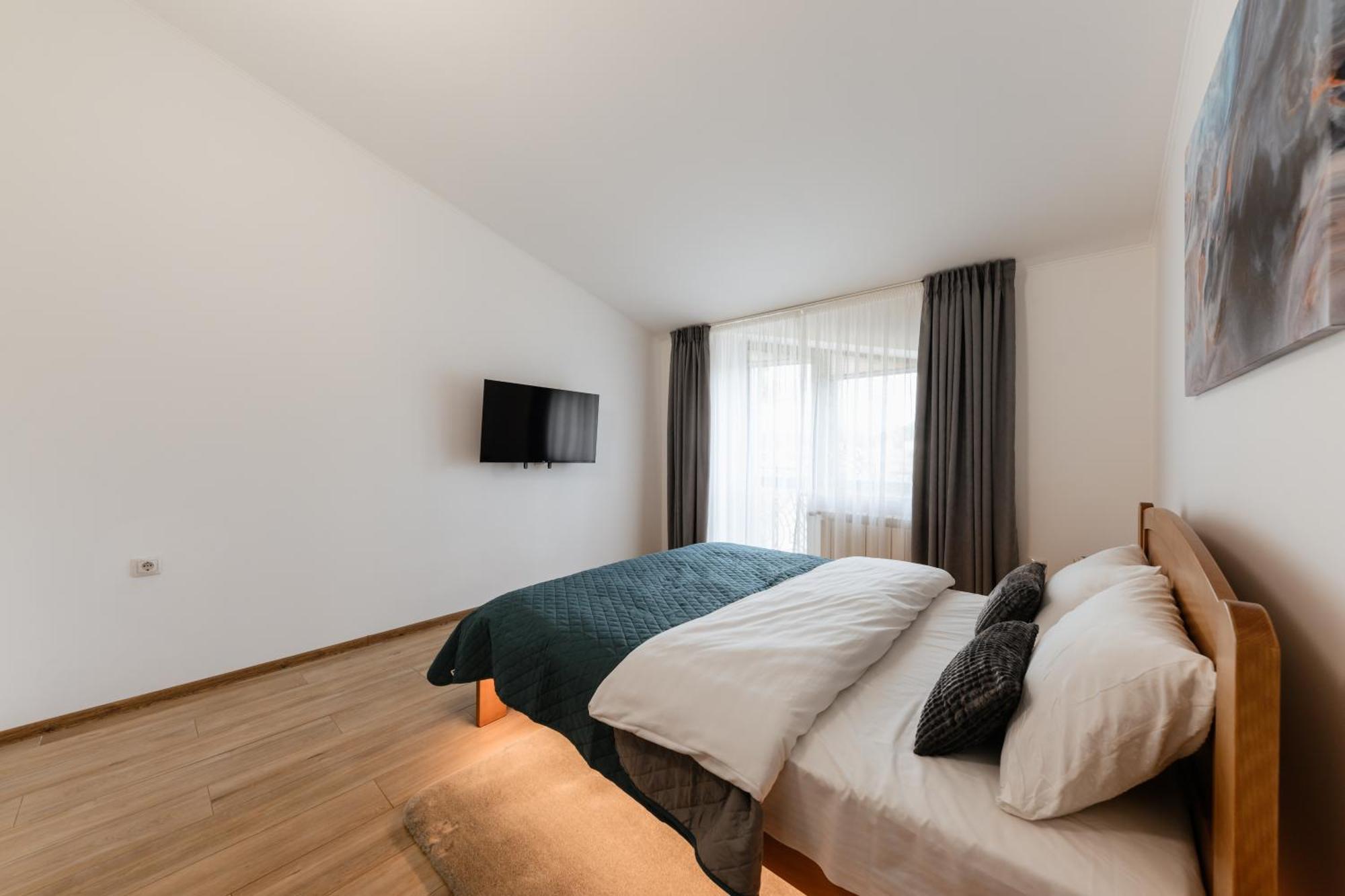 Luxury Apartments Uzhorod Eksteriør bilde