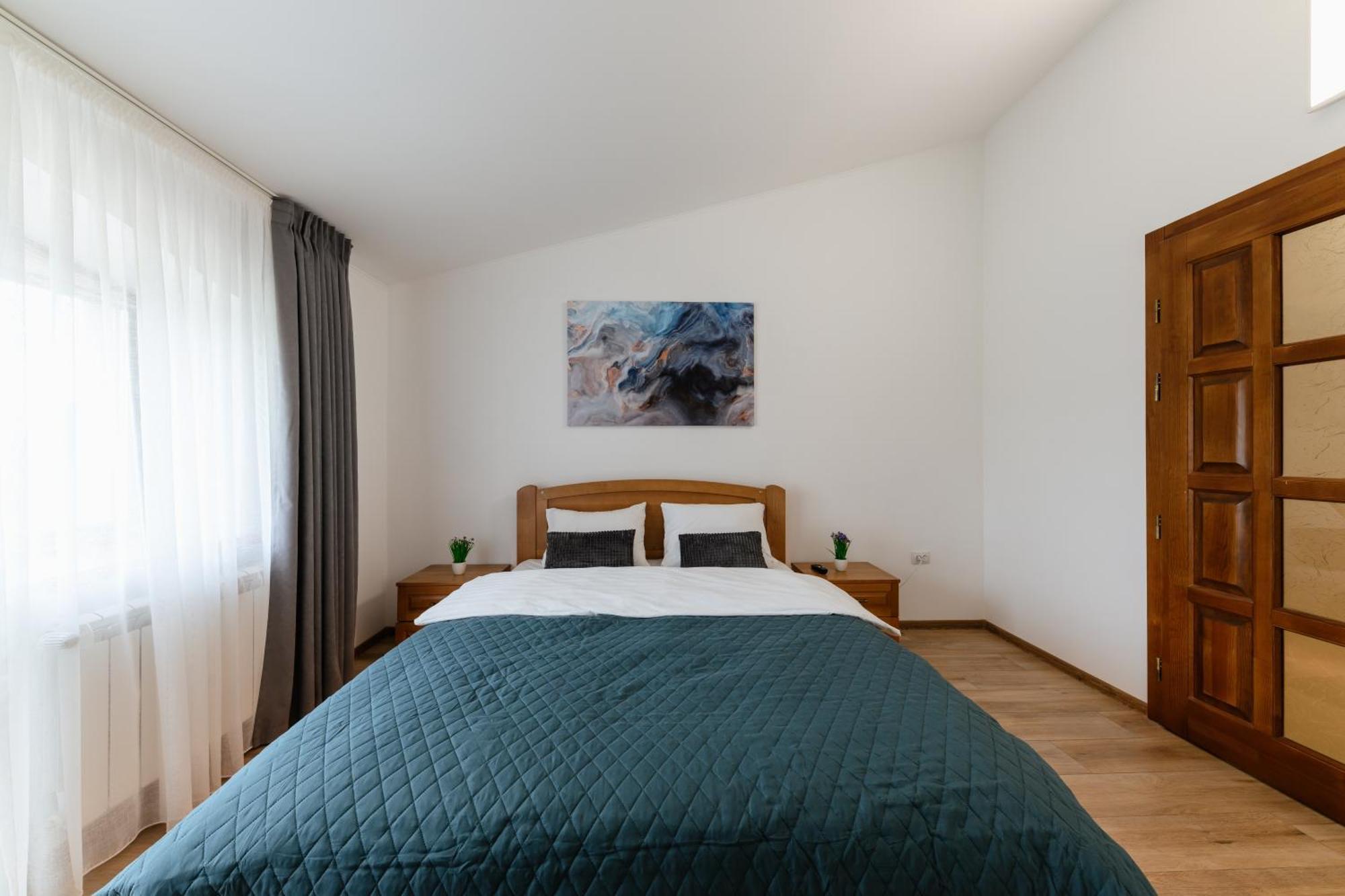Luxury Apartments Uzhorod Eksteriør bilde